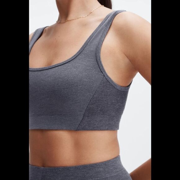 Fabletics Loungewear Set of 3 Short + Tank & Bra - Picture 7 of 7